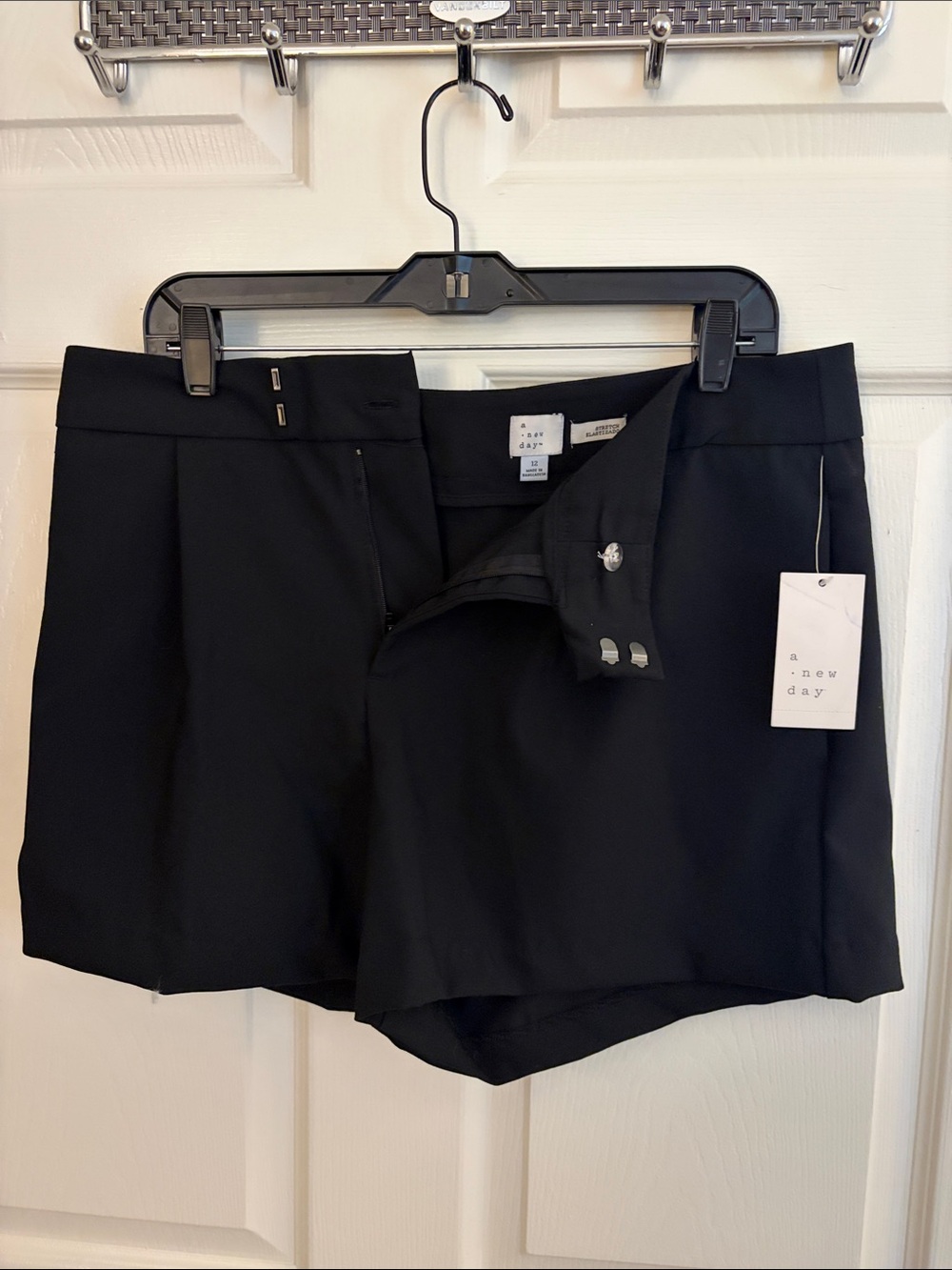a new day Black Stretch Shorts